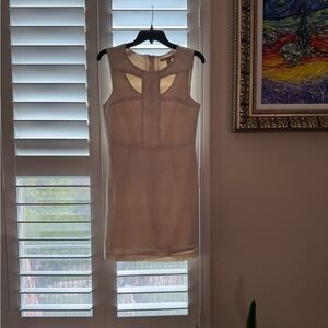Forever 21 Cream Diamond Cut Neck Size Medium